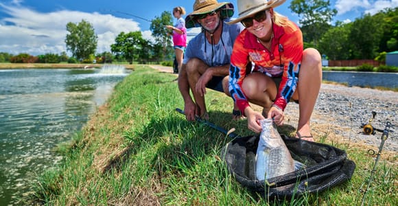 Wonga Beach: Hook-A-Barra Fishing Experience