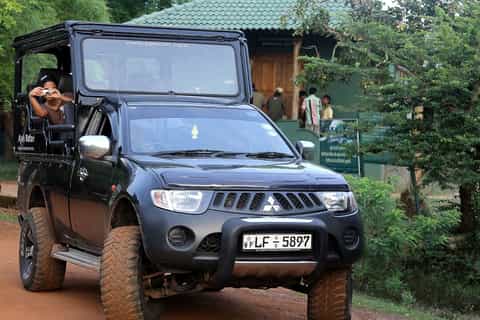 Mirissa or Galle: Transfer to Ella with Udawalawe Safari