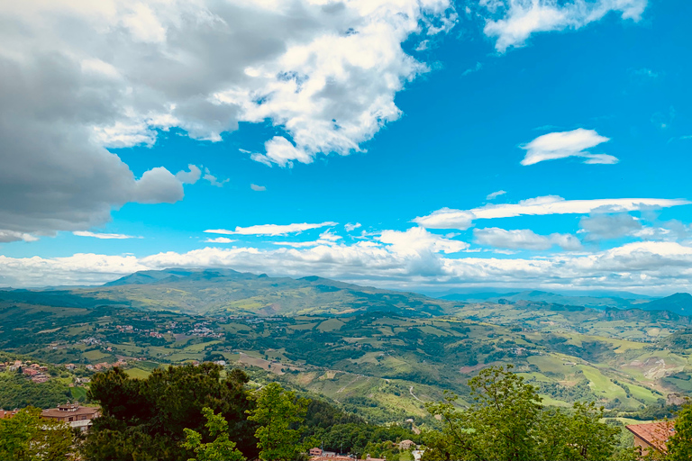 San Marino Historical Center Private Tour with tourist guideTour in Italian