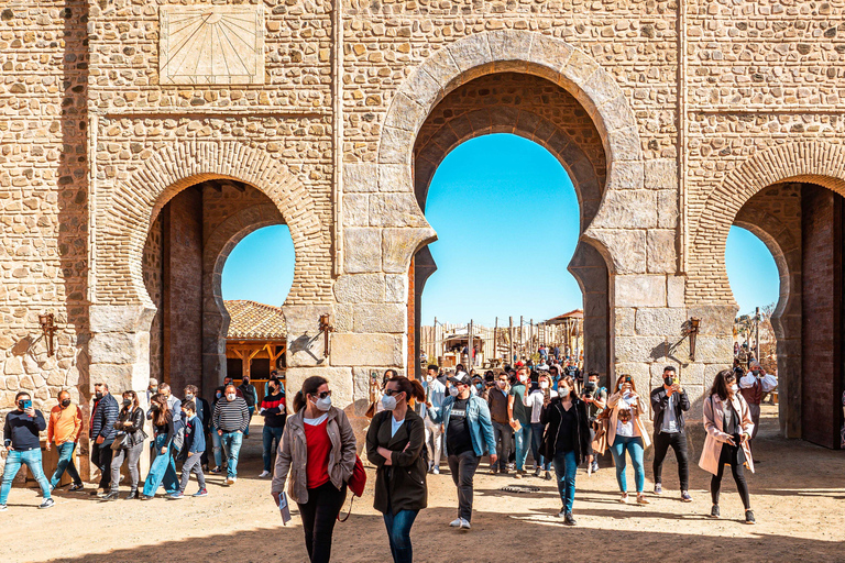 Toledo: Puy du Fou España i wpis "El Sueño de Toledo"Bilet wstępu do parku i klasyczne miejsce siedzące