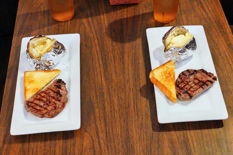 Dallas: 2 or 4-Hour Food & History Tour by Golf Cart Dallas: 4-Hour Food and History Tour by Golf Cart