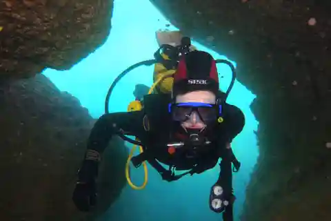 Albufeira: 2 DIVES TRIP (ONLY CERTIFIED DIVERS)