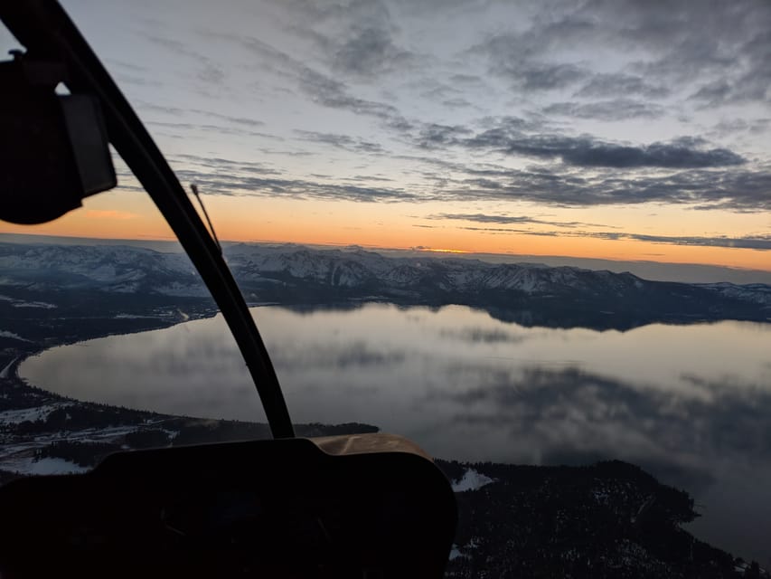 Lake Tahoe, Emerald Bay Hubschrauberflug - Housity