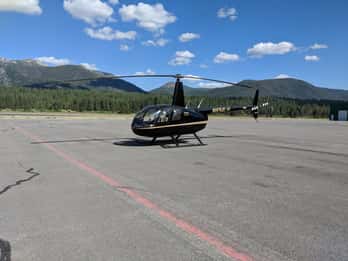 Lake Tahoe: Hubschrauberflug über die Zephyr Cover Lake Tahoe: Hubschrauberflug über die Zephyr Cover