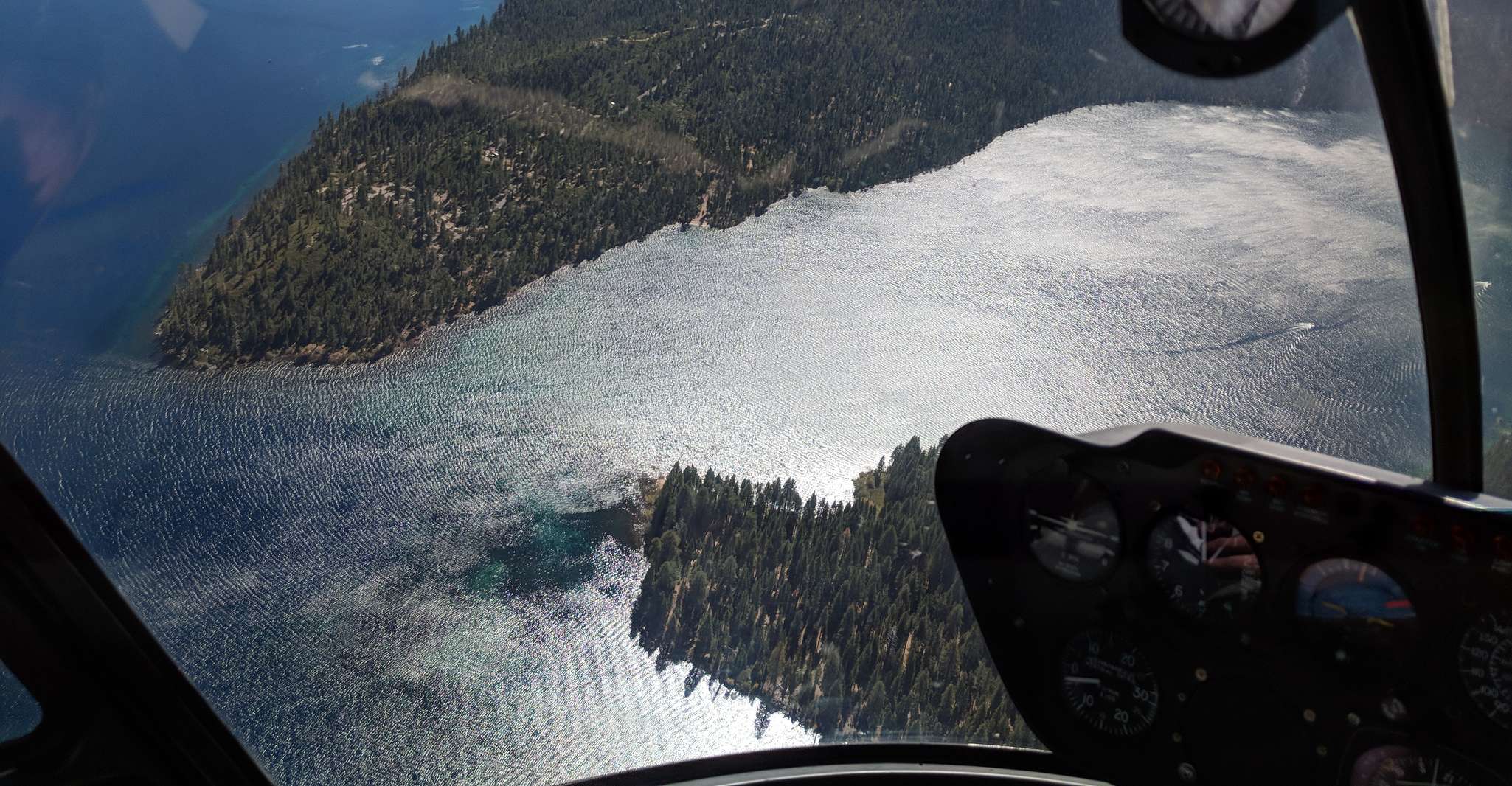 Lake Tahoe, Zephyr Cove Helicopter Flight - Hizvo
