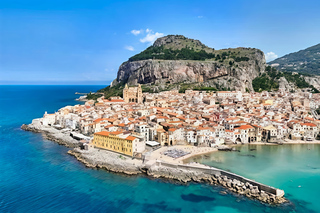 Cefalù: Mini Yacht with Snorkel Stops, Caves and Aperitif
