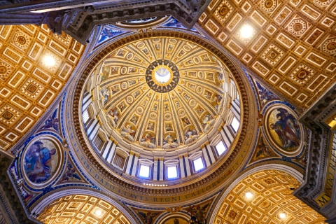 Rome: Guided Tour of St. Peter's Basilica with Dome Climb Group Tour in Spanish