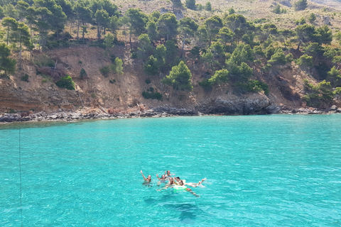 Can Picafort halvdagsutflykt med båtMallorca: Halvdagsutflykt till naturreservat med båt &amp; lunch