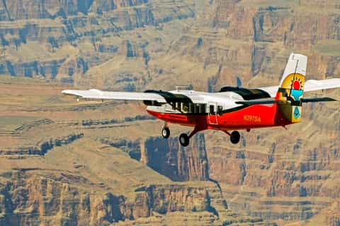 From Las Vegas: Grand Canyon West Rim Airplane Tour