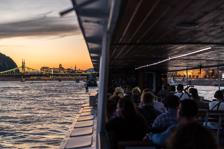 Budapest: tour guiado en autobús de 4 horas con crucero por el río