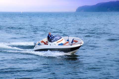 Gdańsk: 3-Hour Private Speedboat Tour in Gdańsk Bay