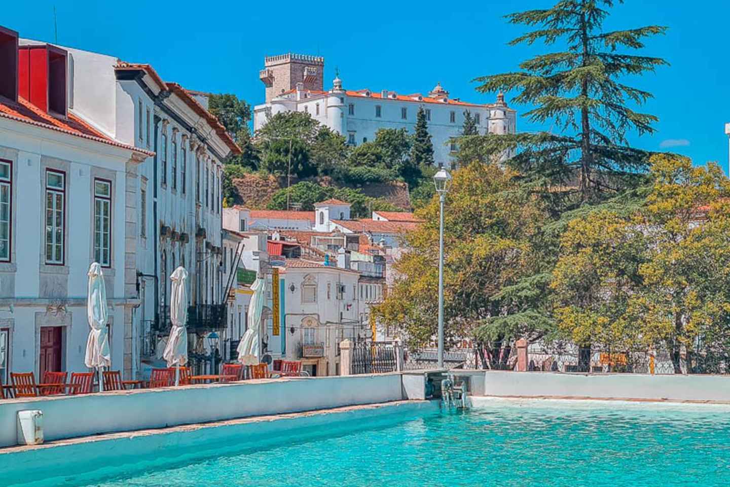 Lisbon: Évora, Vila Viçosa, & Estremoz Guided Tour