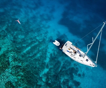 Heraklion: Dia Island Sailing Cruise with Snorkeling