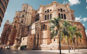 Málaga: 2-Hour Historical Center & Cathedral Tour