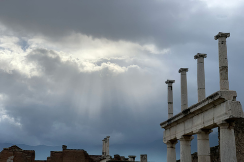 Nápoles: visita guiada a Pompeya y cata de vinos en el monte VesubioTour en ingles