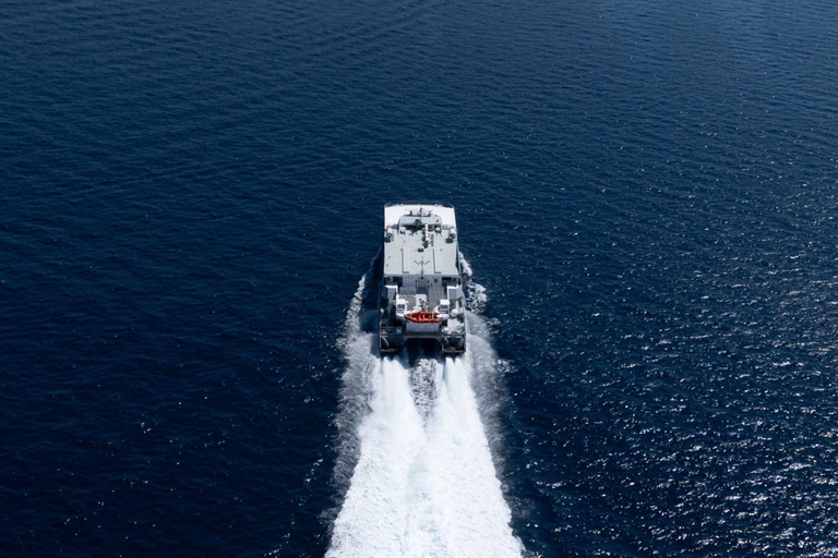 Hvar: Catamaran Journey Between Hvar and Dubrovnik Dubrovnik → Hvar (One Way)
