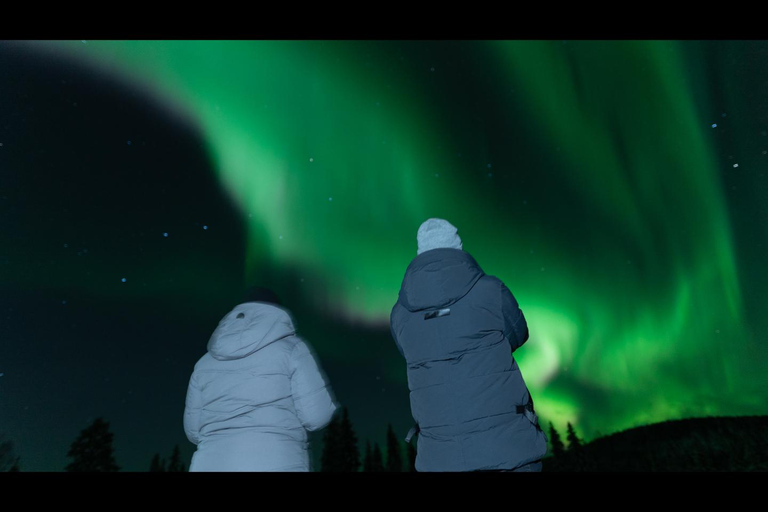 Ylläs and Levi: Guaranteed Northern Lights Hunt with Photos
