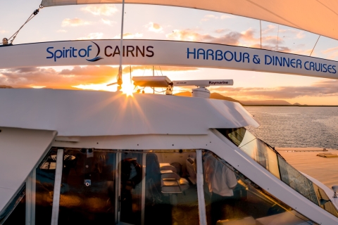 Cairns: Abendessen auf dem Schiff "Spirit of Cairns"