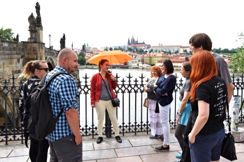 Prague: Castle and Jewish Quarter Tour Group Tour in Russian with Boat Ride & Charles Bridge Museum