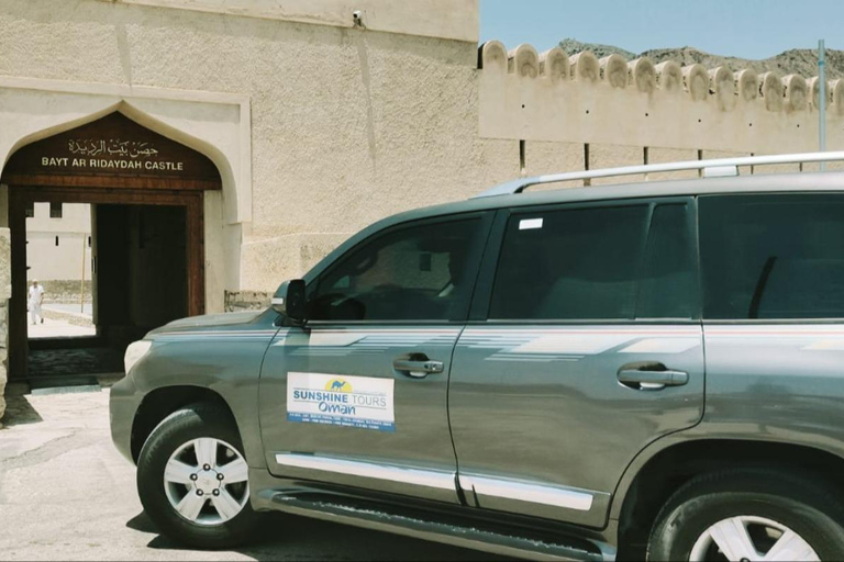 Muscat: Jebel Akhdar & Birkat Al Mouz Full-Day Tour