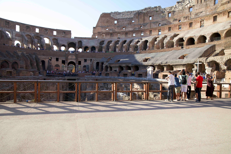 Roma: tour privato dell&#039;Arena del Colosseo con la città antica