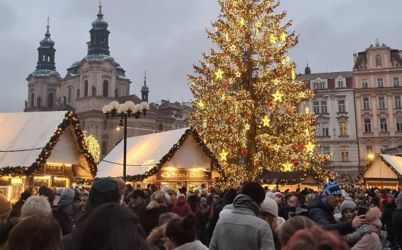 Weihnachtliche Atmosphäre in Prag - Private Walking Tour