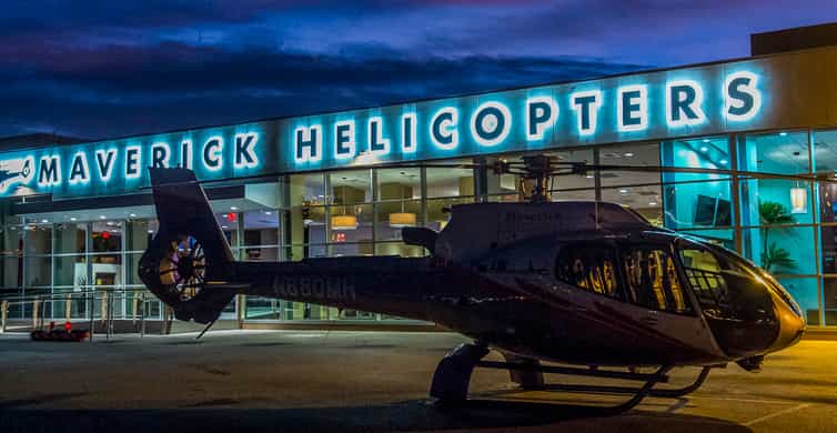 Las Vegas: Helicopter Night Flight over the Strip photo 17