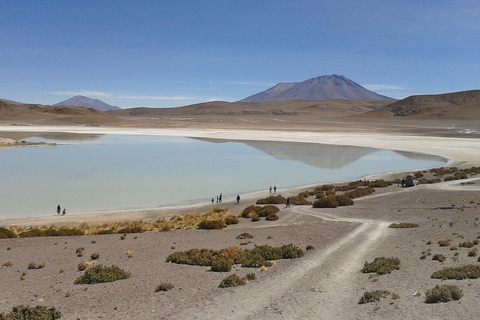 tour Salar De Uyuni (3 days / 2 nights)Salar De Uyuni (3 days / 2 nights) Guide in English