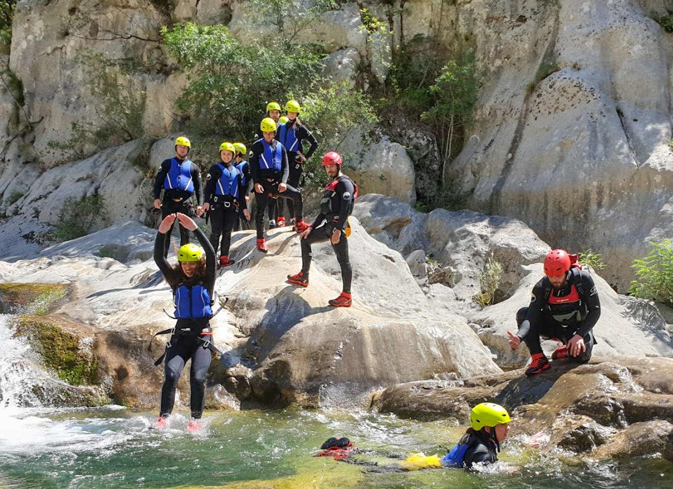 Fra Split eller Zadvarje: Ekstrem canyoning på Cetina-floden