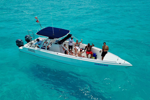 Cancún : Nage avec les requins-baleines et plage de Playa Norte