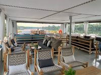 Victoria Falls, Luxury Zambezi River Sunset Cruise do Zambezi River - Housity
