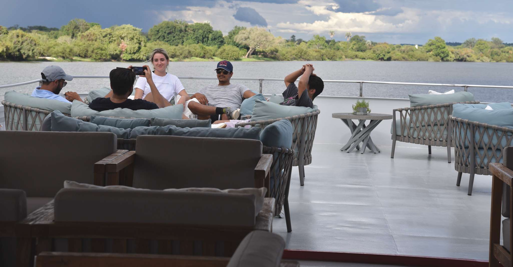 Victoria Falls, 2-Hour Luxury Zambezi River Sunset Cruise - Housity