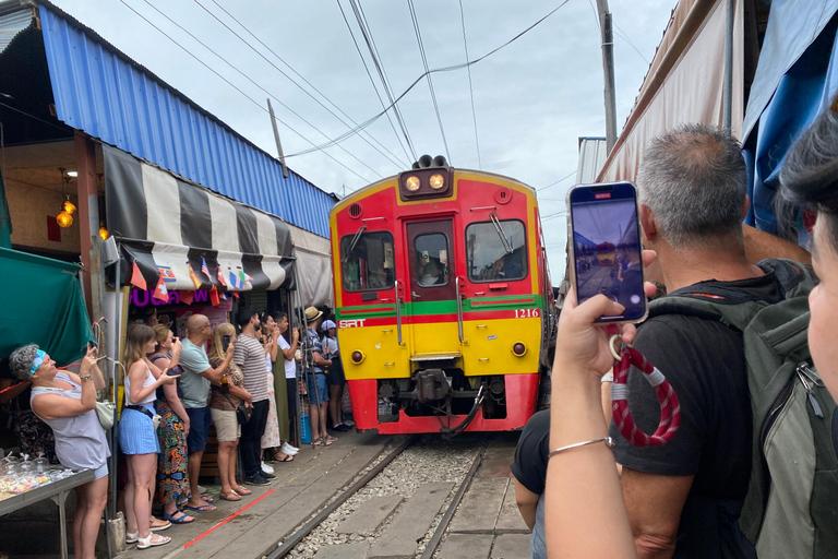 Damnoen : Train Market,Canal Life & Suspension Bridge Scenic