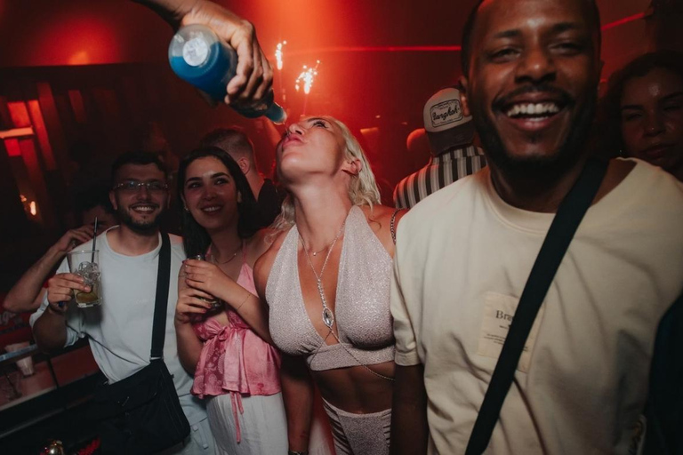 Phuket: Pub Crawl Rooftop, Bars, GoGo & 3 Clubs with Shots 20:30 | Pub Crawl Only