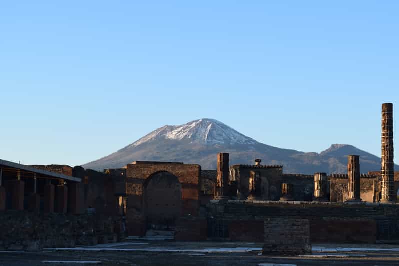 De Nápoles: excursão privada de vários dias a Pompeia e Costa Amalfitana