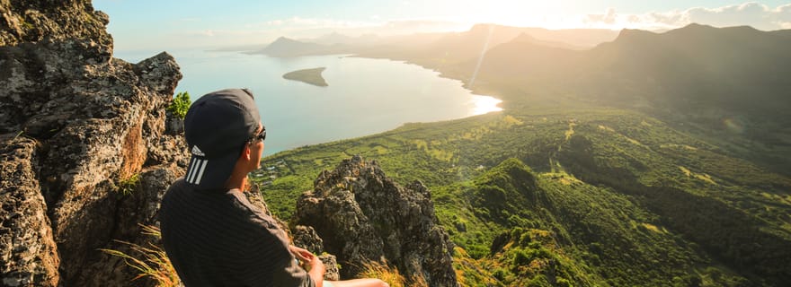 Maurice : Randonnée et ascension guidée du Morne au lever du soleil