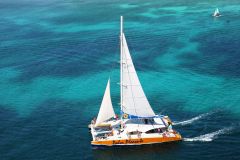 Aruba: passeio de barco com mergulho com snorkel e bar aberto