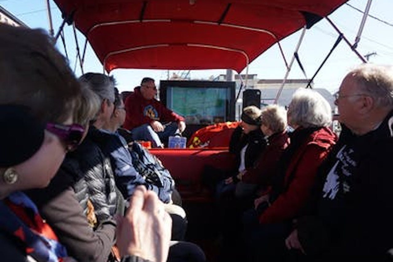 Portland, Maine: Tour in Vintage Fire Engine
