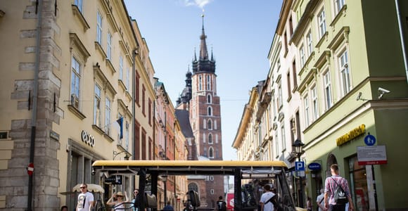 Krakow: Jewish Traces Private Electric Car Tour
