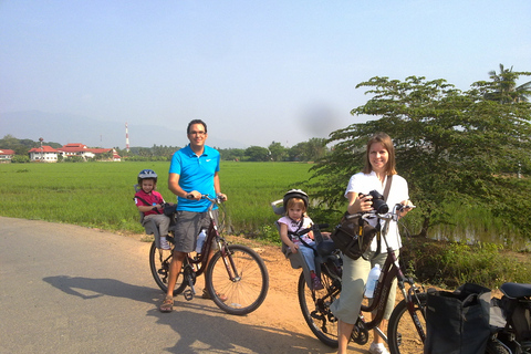 Tour guiado en bicicleta por los colores de Chiang MaiTour privado de los colores de Chiang Mai