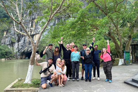 Phong Nha Cave & Paradise Cave: Guided Tour Boat & Explore Group Tour with Drop-Off in Hue