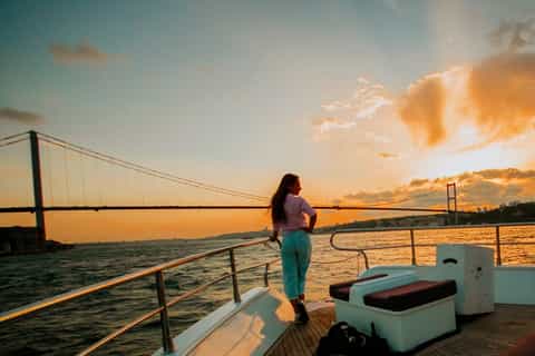 Bosphorus Sunset Cruise on a Luxurious Yacht