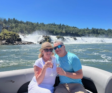2-Hour Scenic River Tour to the Willamette Falls