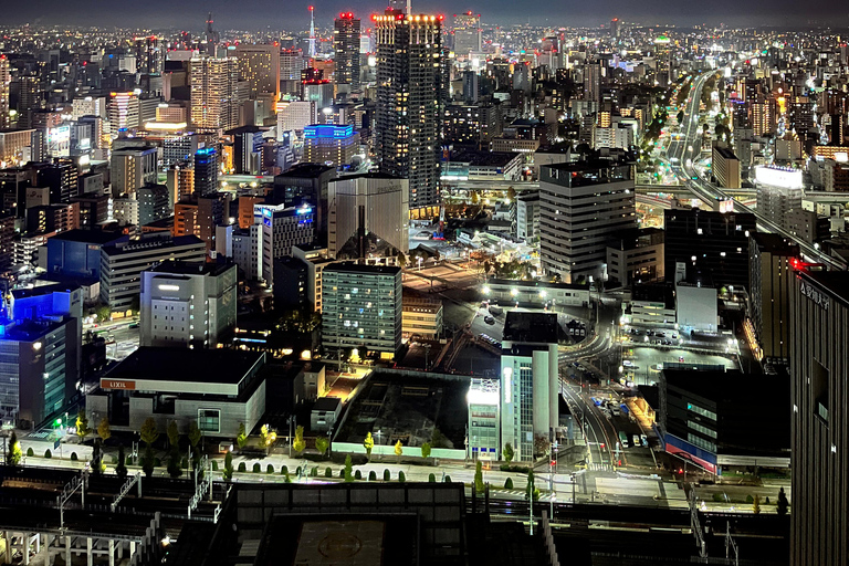 Nagoya: Guided Nightclub Tour with Local Guide