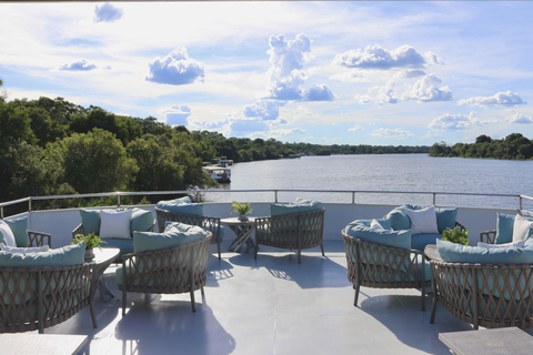 Victoria Falls: Sunset Cruise and Dinner at The EaterySunset Cruise on the Signature Deck and Dinner at The Eatery