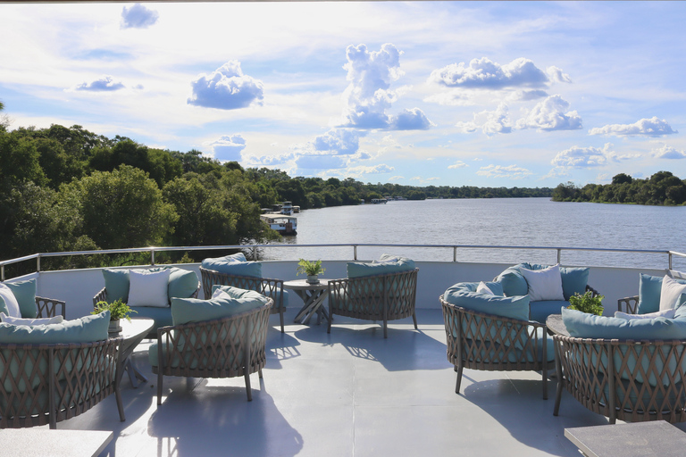 Victoria Falls: Sunset Cruise and Dinner at The EaterySunset Cruise on the Signature Deck and Dinner at The Eatery