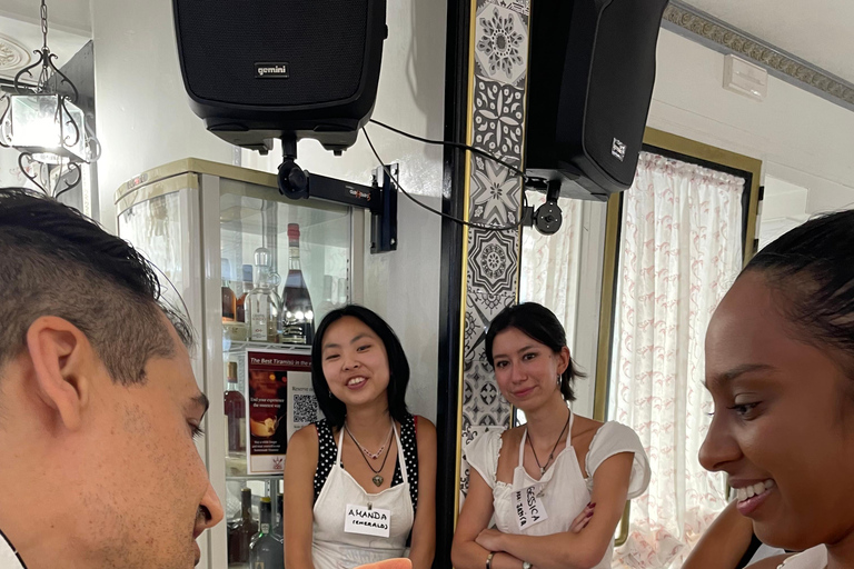 佛罗伦萨：意面制作课程，含晚餐、葡萄酒和... 唱歌！佛罗伦萨：意面制作课程，含晚餐、葡萄酒...还有歌唱！