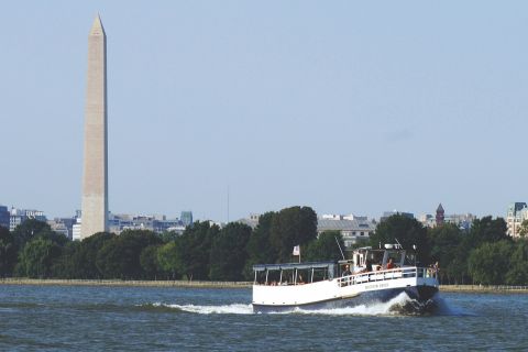 Old Town Alexandria: DC Monument River Cruise to Georgetown