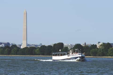 Georgetown: DC Monuments River Cruise to Old Town Alexandria