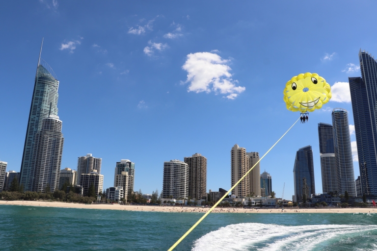 Gold Coast: vuelo en paracaídas en barcoParapente triple
